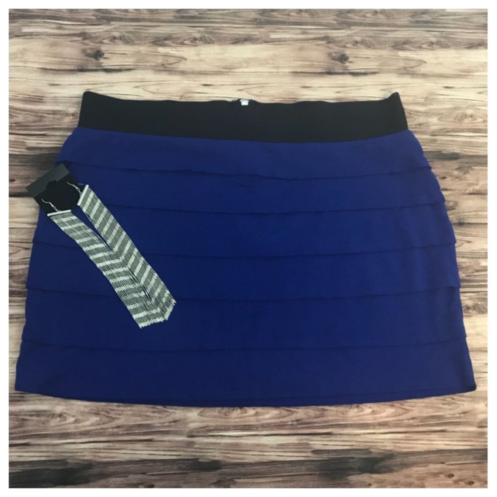 Express Blue Ruffle Black Banded Mini Skirt Medium